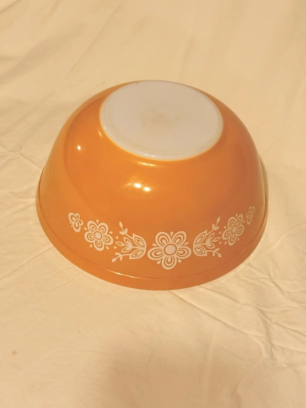 Vintage Pyrex Butterprint #401 Cinderella Mixing Bowl | Golden Yellow | USA